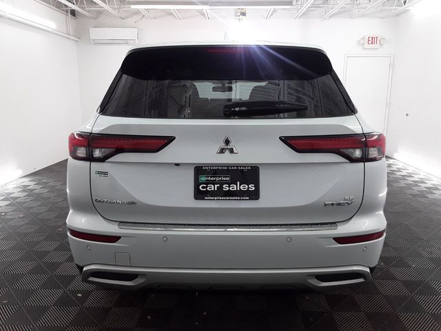 2023 Mitsubishi Outlander PHEV SE