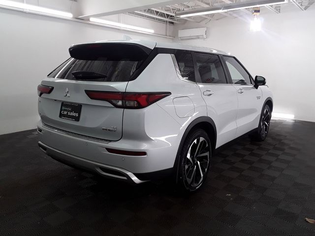 2023 Mitsubishi Outlander PHEV SE