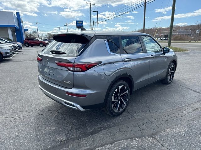 2023 Mitsubishi Outlander PHEV SE