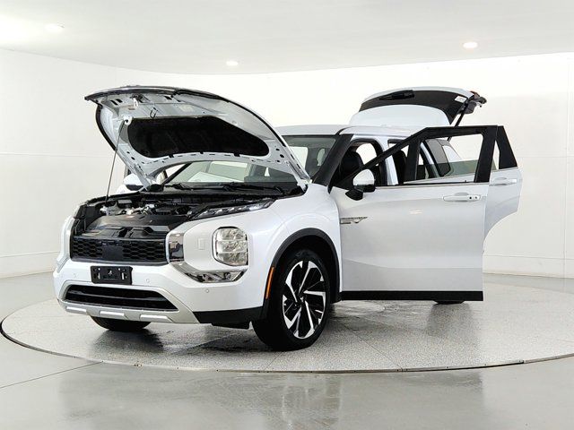 2023 Mitsubishi Outlander PHEV SE