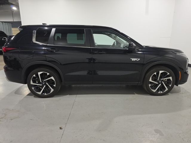 2023 Mitsubishi Outlander PHEV SE