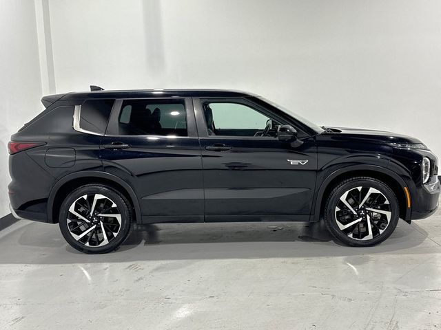 2023 Mitsubishi Outlander PHEV SE