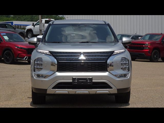 2023 Mitsubishi Outlander PHEV SE