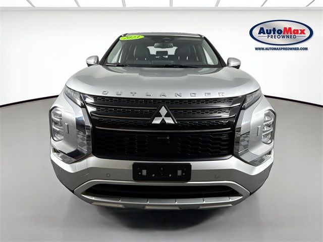 2023 Mitsubishi Outlander PHEV SE