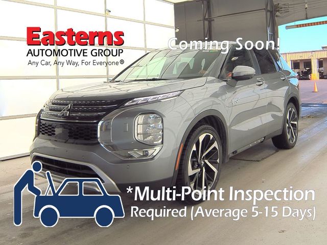 2023 Mitsubishi Outlander PHEV SE
