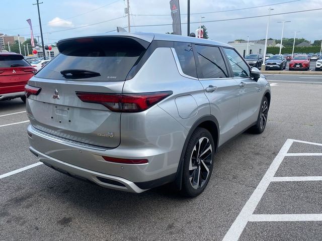 2023 Mitsubishi Outlander PHEV SE