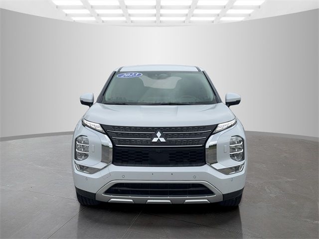 2023 Mitsubishi Outlander PHEV SE