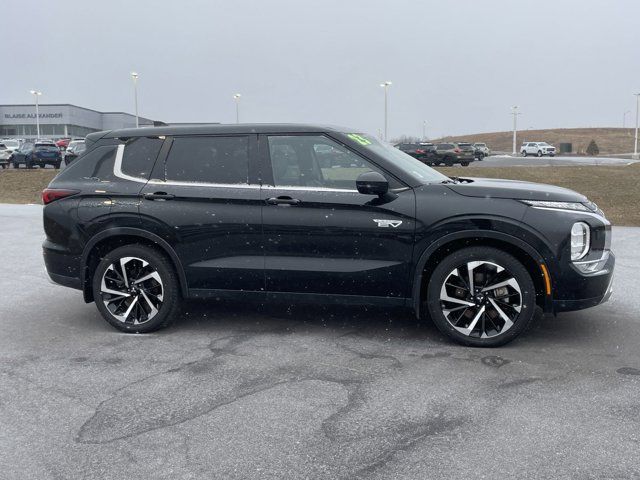 2023 Mitsubishi Outlander PHEV SE