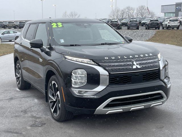 2023 Mitsubishi Outlander PHEV SE