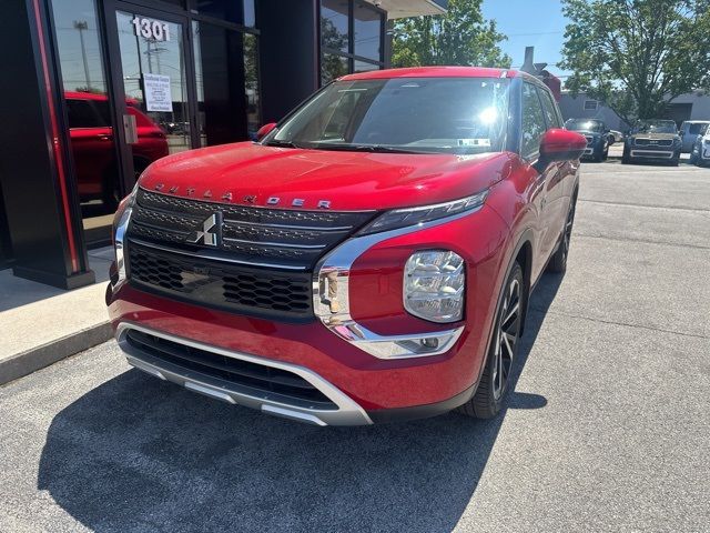 2023 Mitsubishi Outlander PHEV SE