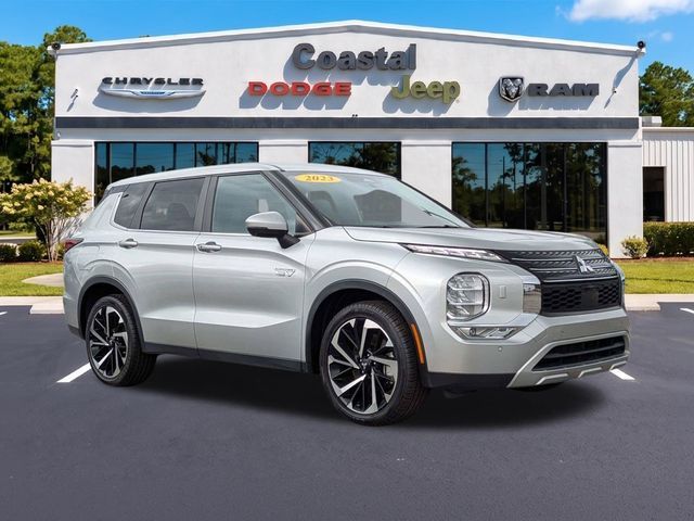 2023 Mitsubishi Outlander PHEV SE