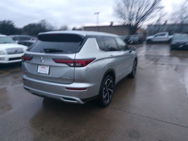 2023 Mitsubishi Outlander PHEV SE