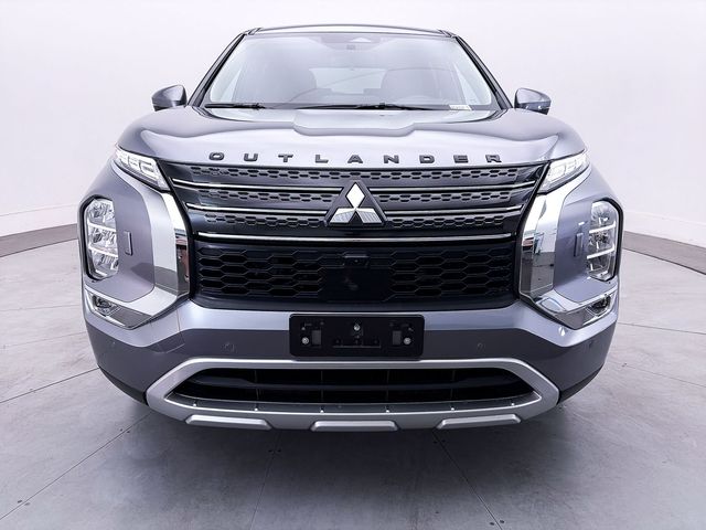2023 Mitsubishi Outlander PHEV SE