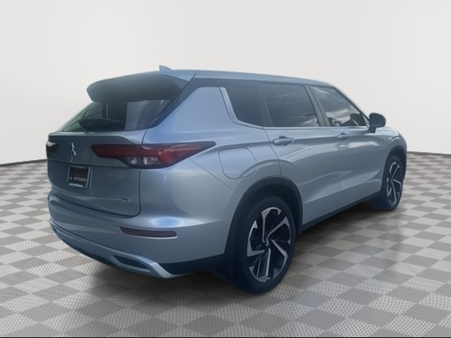 2023 Mitsubishi Outlander PHEV SE