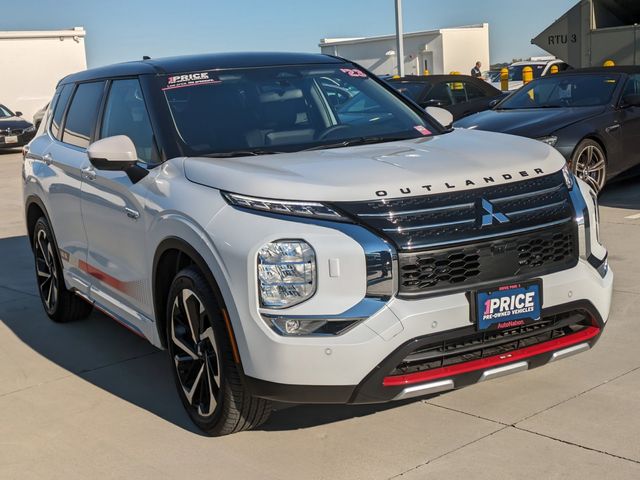 2023 Mitsubishi Outlander PHEV SE