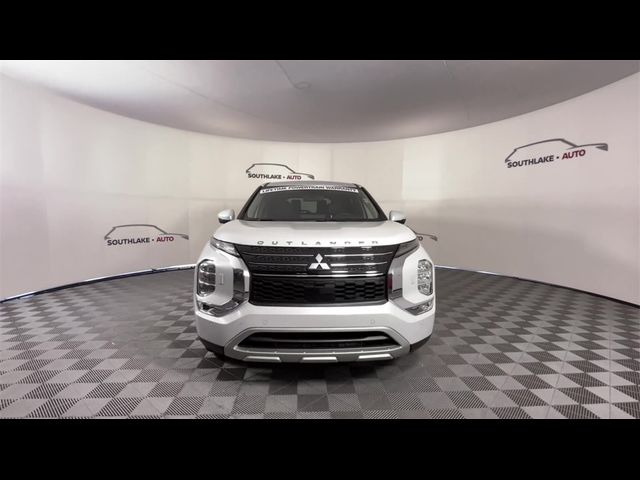 2023 Mitsubishi Outlander PHEV SE