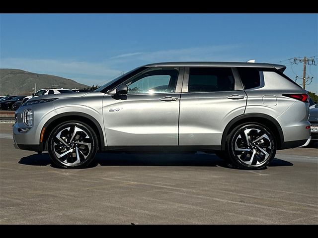 2023 Mitsubishi Outlander PHEV SE