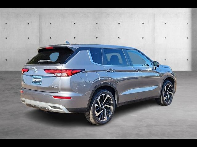 2023 Mitsubishi Outlander PHEV SE