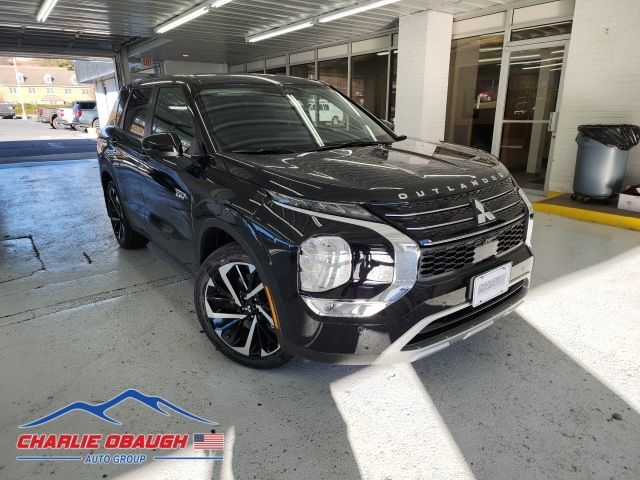 2023 Mitsubishi Outlander PHEV SE