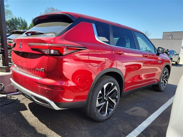 2023 Mitsubishi Outlander PHEV SE