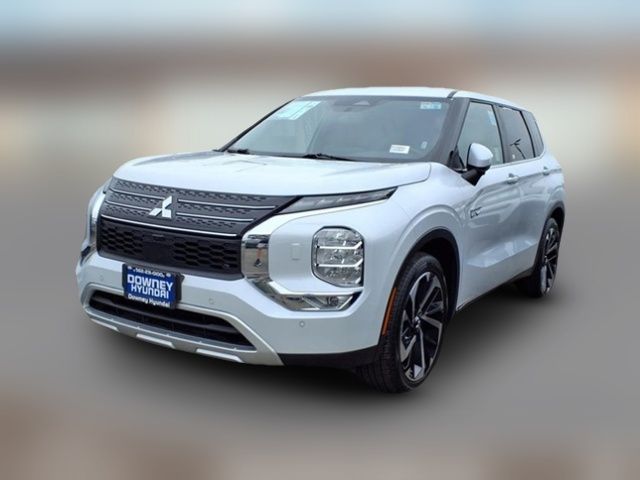 2023 Mitsubishi Outlander PHEV SE