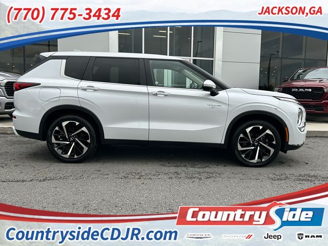 2023 Mitsubishi Outlander PHEV SE