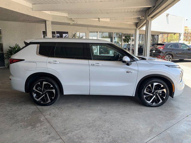 2023 Mitsubishi Outlander PHEV SEL