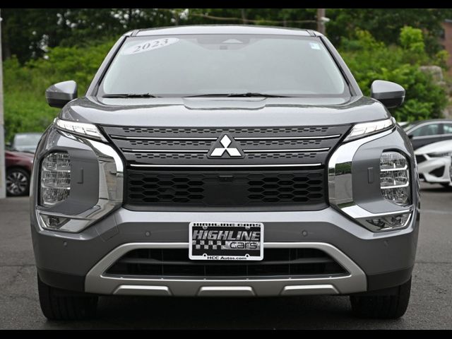 2023 Mitsubishi Outlander PHEV SE