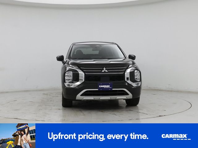 2023 Mitsubishi Outlander PHEV SE