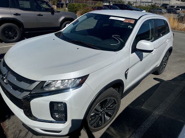 2023 Mitsubishi Outlander Sport LE