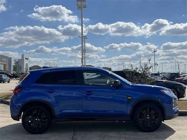 2023 Mitsubishi Outlander Sport LE