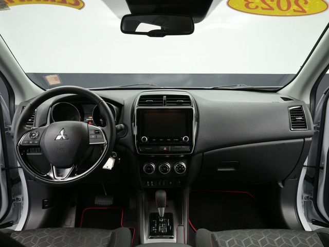 2023 Mitsubishi Outlander Sport LE