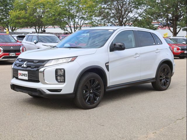 2023 Mitsubishi Outlander Sport LE