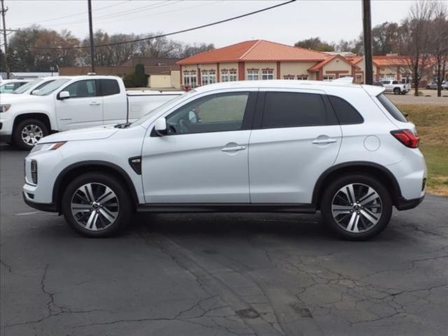 2023 Mitsubishi Outlander Sport ES