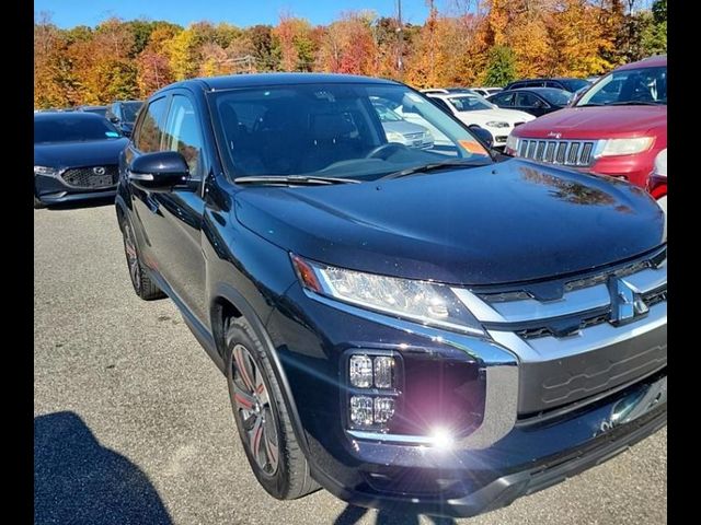 2023 Mitsubishi Outlander Sport SE