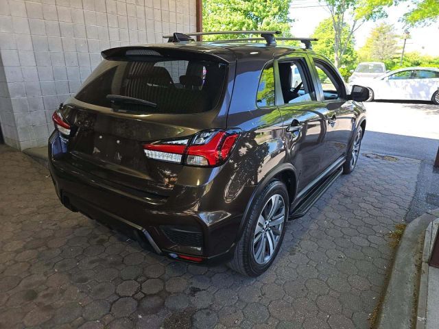 2023 Mitsubishi Outlander Sport SE