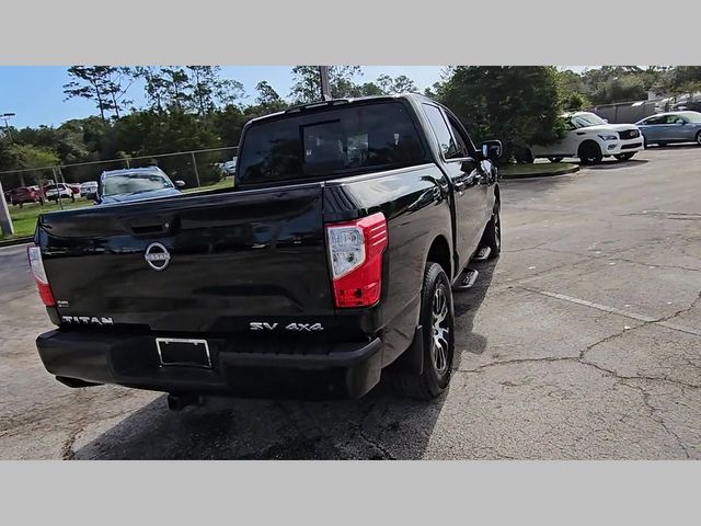 2023 Nissan Titan SV