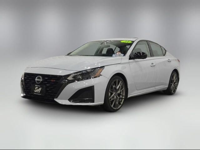2023 Nissan Altima 2.0 SR
