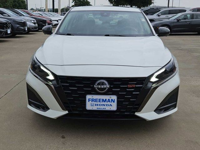 2023 Nissan Altima 2.0 SR