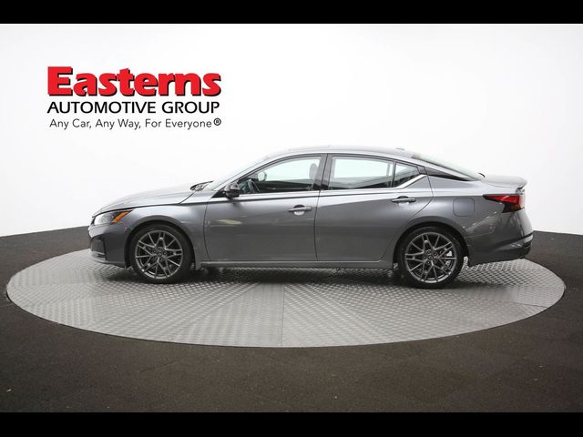 2023 Nissan Altima 2.0 SR