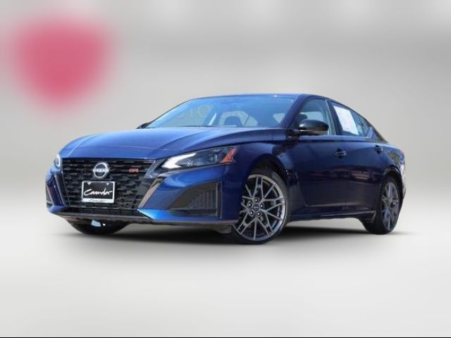 2023 Nissan Altima 2.0 SR