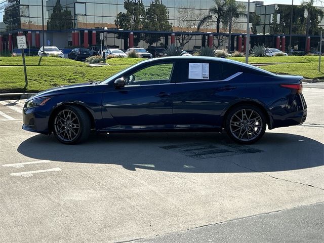 2023 Nissan Altima 2.0 SR