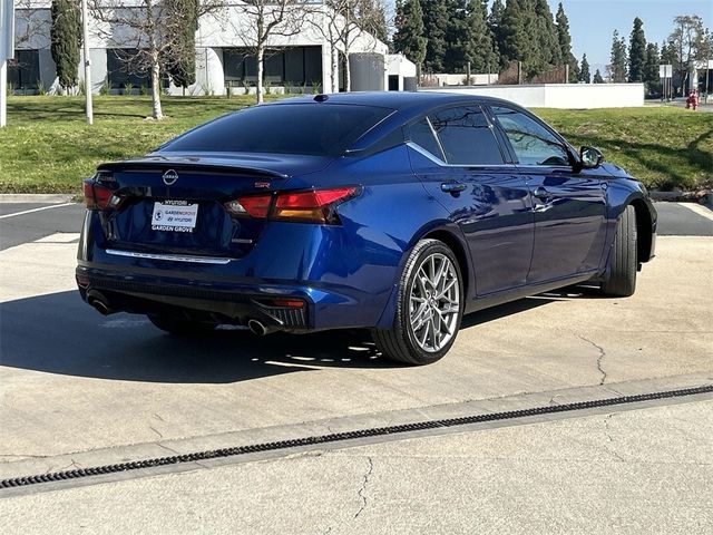 2023 Nissan Altima 2.0 SR