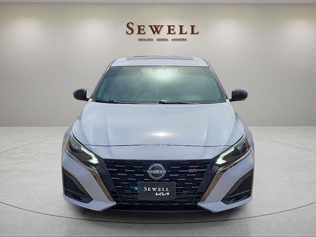2023 Nissan Altima 2.0 SR