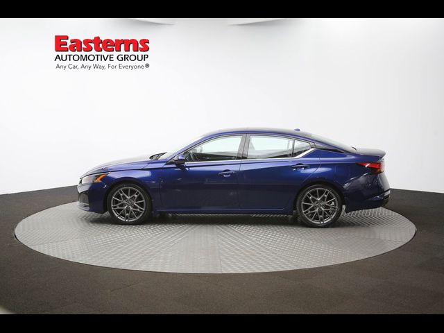 2023 Nissan Altima 2.0 SR