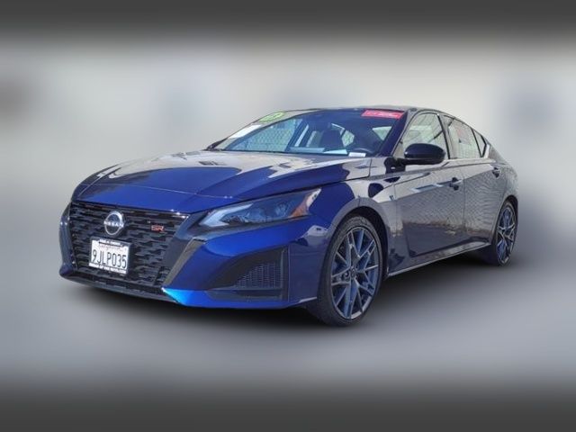 2023 Nissan Altima 2.0 SR