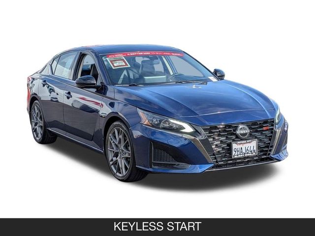 2023 Nissan Altima 2.0 SR