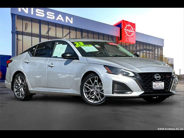 2023 Nissan Altima 2.0 SR