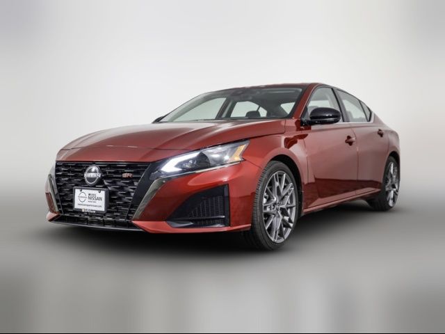 2023 Nissan Altima 2.0 SR