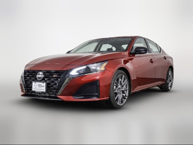 2023 Nissan Altima 2.0 SR